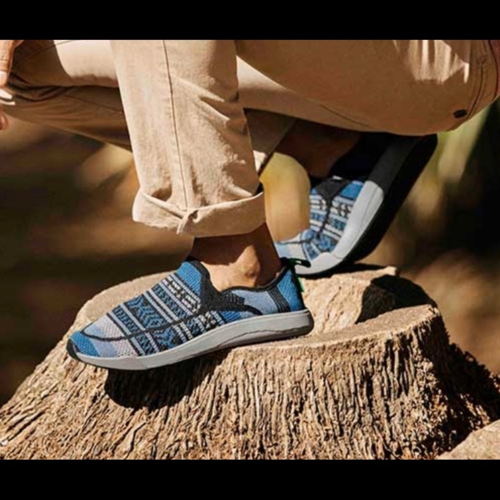 Sanuk Men's Chiba Quest Knit Sneaker Blue